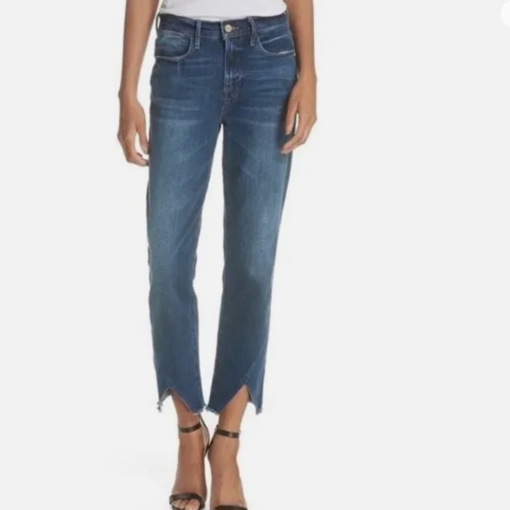FRAME Le High Straight leg asymmetrical hem jeans in Kingsway